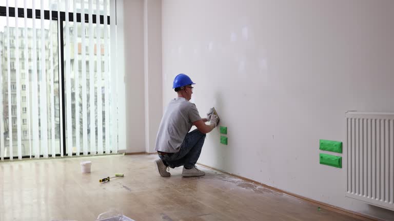 Best Eco-Friendly and Low-VOC Painting  in Montegut, LA